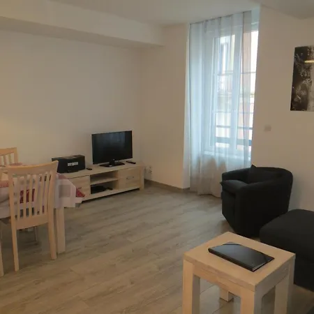 T3 Spacieux Au Centre Du Village * 코트레